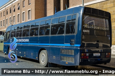 Iveco Orlandi EuroClass
Polizia Penitenziaria
POLIZIA PENITENZIARIA 524 AB
Parole chiave: Iveco Orlandi EuroClass POLIZIAPENITENZIARIA524AB Festa_della_Repubblica_2014