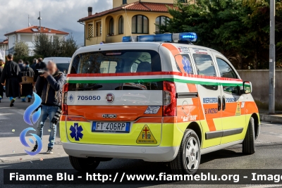 Fiat Qubo II serie
Misericordia di San Vincenzo (LI)
Allestito Mariani Fratelli
Codice Automezzo: 61
Parole chiave: Fiat Qubo_IIserie