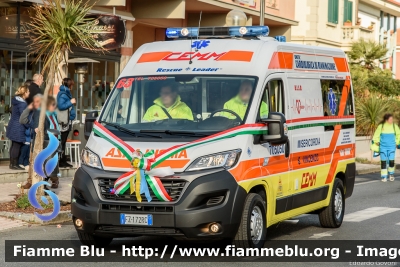 Fiat Ducato X290
Misericordia di San Vincenzo (LI)
Allestita Mariani Fratelli
Codice Automezzo: 63
Parole chiave: Fiat Ducato_X290 Ambulanza