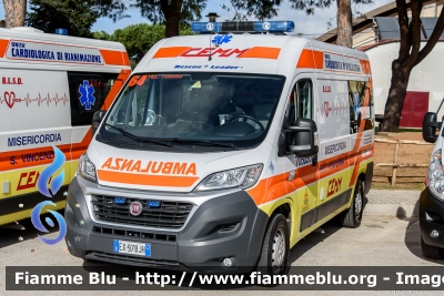 Fiat Ducato X290
Misericordia di San Vincenzo (LI)
Sezione di Venturina
Allestita Mariani Fratelli
Codice Automezzo: 64
Parole chiave: Fiat Ducato_X290 Ambulanza