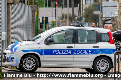 Fiat Nuova Panda II serie
Polizia Municipale La Spezia
Codice Automezzo: A24
Parole chiave: Fiat Nuova_Panda_IIserie