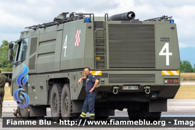 Iveco Magirus Dragon X6 TA I serie
Aeronautica Militare
2° Stormo
Servizio Antincendio
Allestimento Iveco-Magirus
AM BN1 98
Parole chiave: Iveco Magirus_Dragon_X6_TA_Iserie AMBN198