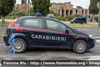 Fiat Punto VI serie
Carabinieri
Polizia Militare presso Aeronautica Militare Italiana
AM CR 394
Parole chiave: Fiat Punto_VIserie AMCR394