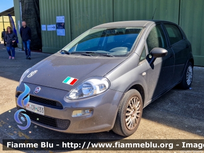 Fiat Punto VI serie
Aeronautica Militare
4° Stormo
AM CR 433
Parole chiave: Fiat Punto_VIserie AMCR433