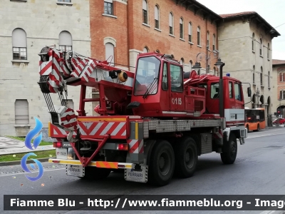 Astra BM305F
Vigili del Fuoco
AutoGru da 25 ton allestimento Agis
VF 15629
Parole chiave: Astra BM305F VF15629