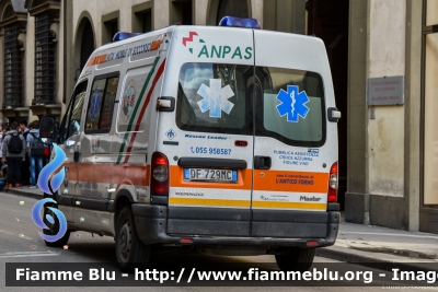 Renault Master III serie
Società Mutuo Soccorso Croce Azzurra Figline Valdarno (FI)
Ex Pubblica Assistenza Humanitas Firenze
Allestimento Mariani Fratelli
Parole chiave: Renault Master_IIIserie Ambulanza