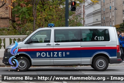 Volkswagen Transporter T6.1
Österreich - Austria
Bundespolizei
Polizia Federale Austriaca
BP 91624
Parole chiave: Volkswagen Transporter_T6.1 BP91624