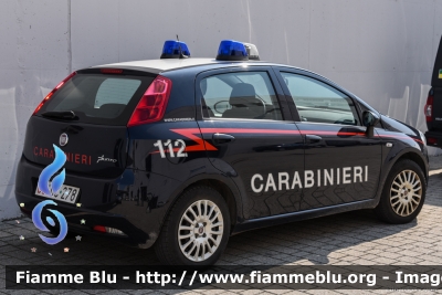 Fiat Grande Punto
Carabinieri
CC CX 278
Parole chiave: Fiat Grande_Punto CCCX278 Civil_Protect_2018