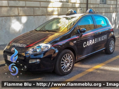 Fiat Punto VI serie
Carabinieri 
Reparto Carabinieri presso il Quirinale 
CC DQ 044
Parole chiave: Fiat Punto_VIserie CCDQ044