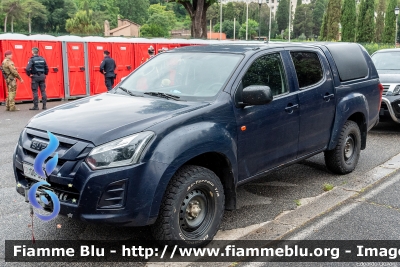 Isuzu D-Max II serie restyle
Carabinieri
Squadrone Eliportato Cacciatori di Sicilia
Allestimento Maritan
CC DQ 888
Parole chiave: Isuzu D-Max_IIserie_restyle CCDQ888