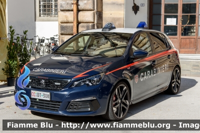 Peugeot 308 GTi
Carabinieri
Nucleo Operativo e Radiomobile
CC DT 308
Parole chiave: Peugeot 308_GTi CCDT308