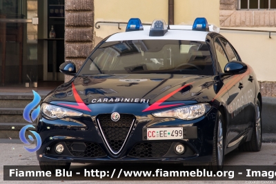 Alfa-Romeo Nuova Giulia
Carabinieri
Nucleo Operativo Radiomobile
Allestimento FCA
CC EE 499
Parole chiave: Alfa-Romeo Nuova_Giulia CCEE499