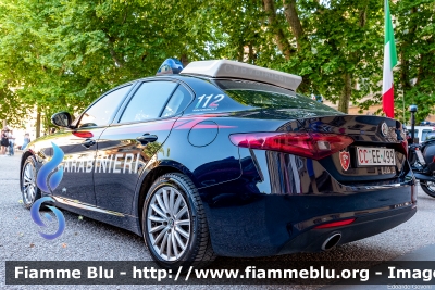 Alfa-Romeo Nuova Giulia
Carabinieri
Nucleo Operativo Radiomobile
CC EE 499
Parole chiave: Alfa-Romeo Nuova_Giulia CCEE499