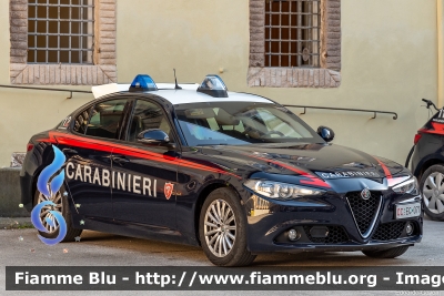 Alfa-Romeo Nuova Giulia
Carabinieri
Nucleo Operativo Radiomobile
CC EG 071
Parole chiave: Alfa-Romeo Nuova_Giulia CCEG071