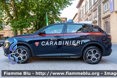 Alfa-Romeo Tonale
Carabinieri
Nucleo Operativo Radiomobile
Allestimento FCA
CC EN 921
Parole chiave: Alfa-Romeo Tonale CCEN921