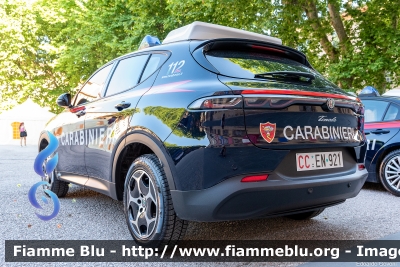 Alfa-Romeo Tonale
Carabinieri
Nucleo Operativo Radiomobile
Allestimento FCA
CC EN 921
Parole chiave: Alfa-Romeo Tonale CCEN921