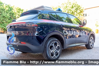 Alfa-Romeo Tonale
Carabinieri
Nucleo Operativo Radiomobile
Allestimento FCA
CC EN 921
Parole chiave: Alfa-Romeo Tonale CCEN921