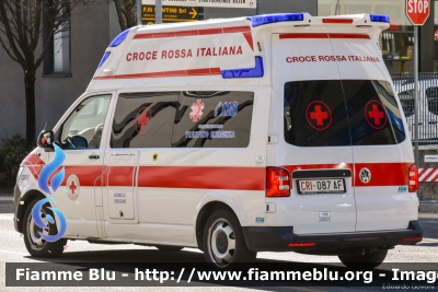 Volkswagen Transporter T6
Croce Rossa Italiana 
Gruppo Valle di Ledro (TN)
Allestimento EDM
CRI 087 AF
Parole chiave: Volkswagen Transporter_T6 CRI087AF Ambulanza Civil_Protect_2018