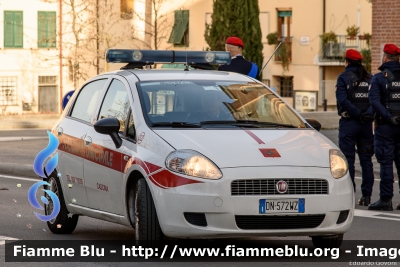 Fiat Grande Punto
Polizia Municipale Cascina (PI)
Allestita Ciabilli
Codice Automezzo: 32
Parole chiave: Fiat Grande_Punto SanSebastiano2020