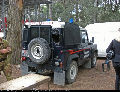 Land Rover Defender 90
Carabinieri
I Reggimento Paracadutisti "Tuscania"
CC AF 186
Parole chiave: Land-Rover Defender_90 CCAF186 30_anni_GIS