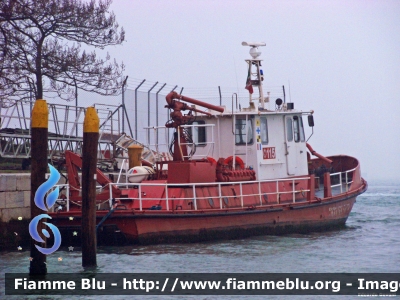 MotoBarcaPompa Classe 300
Vigili del Fuoco
Distaccamento Portuale Venezia
VF 301
