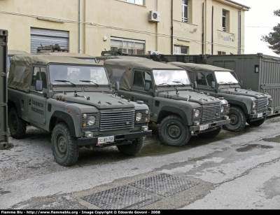 Land Rover Defender 90
Carabinieri
I Reggimento Paracadutisti "Tuscania"
CC AE 765
CC AE 456
Parole chiave: Land-Rover Defender_90 CCAE765 CCAE456