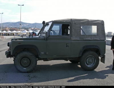 Land Rover Defender AR90
Esercito Italiano
EI AJ 170
Parole chiave: Land-Rover Defender AR90 EIAJ170