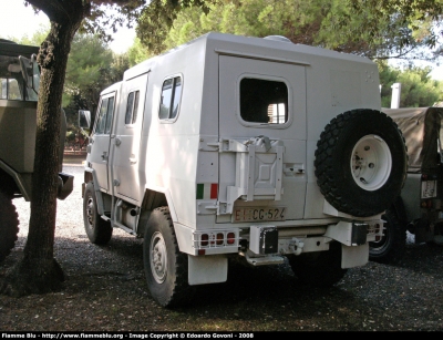 Iveco VM90
Esercito Italiano
EI CG 524
Parole chiave: Iveco VM90 EICG524