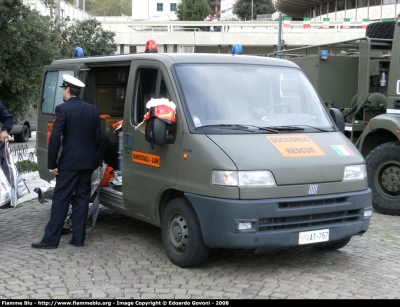 Fiat Ducato II serie
Marina Militare Italiana
Servizio Antincendio
MariStaEli Luni
MM AT 757
Parole chiave: Fiat Ducato_IIserie MMAT757 festa_forze_Armate