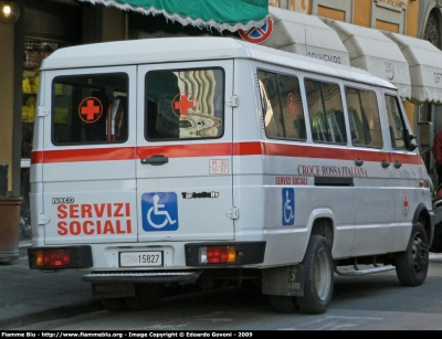 Iveco Daily II serie 
Croce Rossa Italiana
Comitato Locale di Pontasserchio
CRI 15827
Parole chiave: Iveco Daily_IIserie 118_Pisa Servizi_Sociali CRI15827