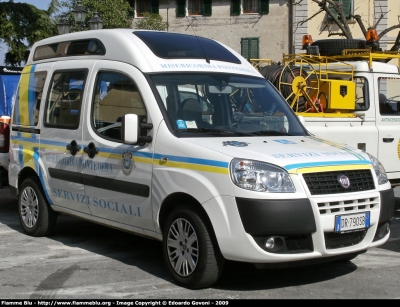 Fiat Doblo' II serie
Misericordia di Pontedera
Parole chiave: Fiat Doblò_IIserie 118_Pisa Servizi_Sociali Misericordia_Pontedera