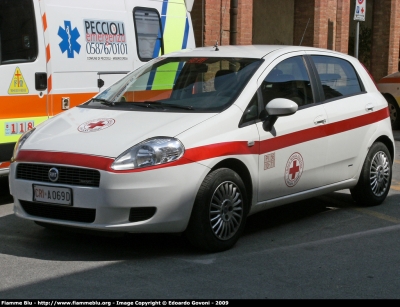 Fiat Grande Punto
Croce Rossa Italiana
Comitato Locale di Casciana Terme
CRI A069D
Parole chiave: Fiat Grande_Punto 118_Pisa Servizi_Sociali CRIA069D