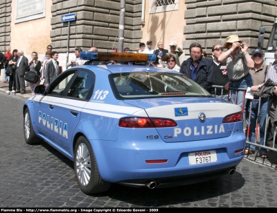 Alfa Romeo 159 Q4
Polizia di Stato
Nucleo Scorte del Quirinale
POLIZIA F3767
Parole chiave: Alfa-Romeo 159_Q4 PoliziaF3767 Festa_della_Polizia_2009