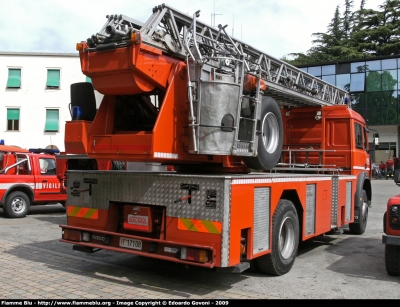 Iveco 190-26
Vigili del Fuoco
Comando Provinciale di Pisa
AutoScala
VF 17108
Parole chiave: Iveco 190-26 VF17108