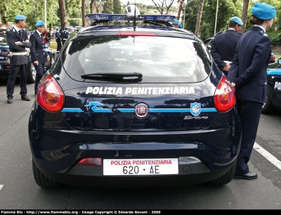 Fiat Nuova Bravo
Polizia Penitenziaria
Gruppo Operativo Mobile
POLIZIA PENITENZIARIA 620 AE 
Parole chiave: Fiat Nuova_Bravo PoliziaPenitenziaria620AE Festa_della_Repubblica_2009