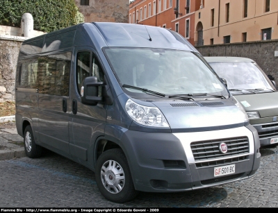 Fiat Ducato X250
Guardia di Finanza
GdiF 501 BC
Parole chiave: Fiat Ducato_X250 GdiF501BC Festa_della_Repubblica_2009