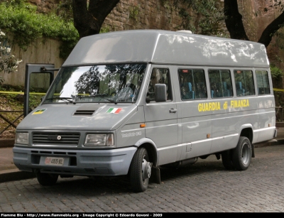 Iveco Daily II serie
Guardia di Finanza
GdiF 463 AL
Parole chiave: Iveco Daily_IIserie GdiF463AL Festa_della_Repubblica_2009