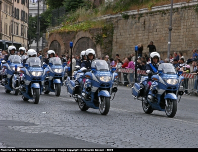 Bmw r850rt II serie
Polizia di Stato
Polizia Stradale
Parole chiave: Bmw r850rt_IIserie Polizia Festa_della_Repubblica_2009