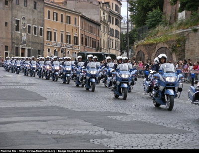 Bmw r850rt II serie
Polizia di Stato
Polizia Stradale
Parole chiave: Bmw r850rt_IIserie Polizia Festa_della_Repubblica_2009