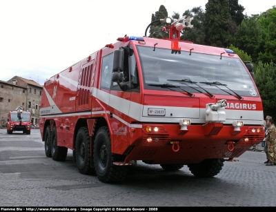 Iveco Magirus SuperDragon X8 I serie
Vigili del Fuoco
Comando Provinciale di Roma
Distaccamento Aeroportuale di Fiumicino (RM)
AutoIdroSchiumaPolvere allestimento Iveco-Magirus
VF 23037
Parole chiave: Iveco-Magirus SuperDragon_X8_Iserie VF23037 Festa_della_Repubblica_2009