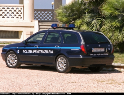 Lancia Lybra Stationwagon
Polizia Penitenziaria
POLIZIA PENITENZIARIA 197 AE
Parole chiave: Lancia Lybra_Stationwagon PoliziaPenitenziaria197AE Festa_della_Polizia_Penitenziaria_2009