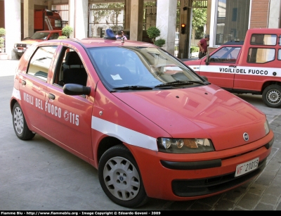 Fiat Punto II serie
Vigili del Fuoco
Comando Provinciale di Pescara
VF 21013
Parole chiave: Fiat Punto_IIserie VF21013