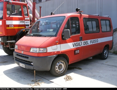 Fiat Ducato II Serie
Vigili del Fuoco
Comando Provinciale di Chieti
VF 19950
Parole chiave: Fiat Ducato_IIserie VF19950