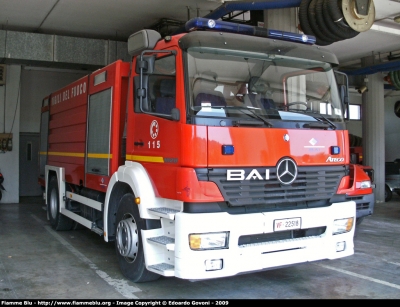 Mercedes-Benz Atego 1828 I serie
Vigili del Fuoco
Comando Provinciale di Chieti
VF 22518
Parole chiave: Mercedes-Benz Atego_1828_Iserie VF22518