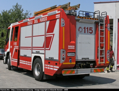 Iveco Stralis AF190S40 I serie
Vigili del Fuoco
Comando Provinciale di Chieti
AutoPompaSerbatoio
VF 23846
Parole chiave: Iveco Stralis_AF190S40_Iserie VF23846