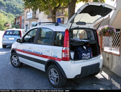 Fiat Nuova Panda 4x4 Climbing I serie
Repubblica di San Marino
Polizia Civile
RSM Polizia 152
Parole chiave: Fiat Nuova_Panda_4x4_Climbing_Iserie RSMPolizia152