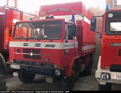 Iveco 90PC
Vigili del Fuoco
VF 13312
Parole chiave: Iveco 90PC VF13312