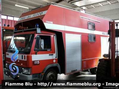 Iveco Zeta 95-14
Vigili del Fuoco
Comando Provinciale di Bologna
Polilogistico allestimento Baribbi
Parole chiave: Iveco-Zeta 95-14