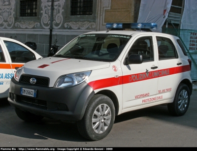 Daihatsu Terios II serie
Polizia Municipale Vicopisano (PI)
Parole chiave: Daihatsu Terios_IIserie PM_Vicopisano_PIGiornate_della_Protezione_Civile_Pisa_2009