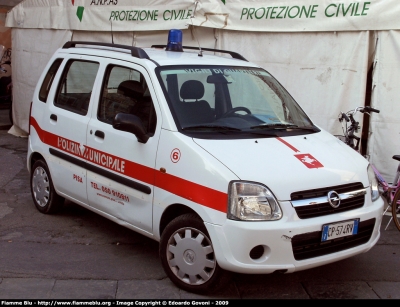 Opel Agila I serie
6 - Polizia Municipale Pisa
Parole chiave: Opel Agila_Iserie Giornate_della_Protezione_Civile_Pisa_2009